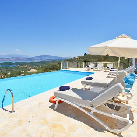 Helion Heated Pool 빌라 *