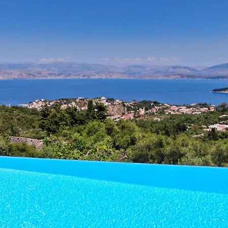 Helion Heated Pool Villa *