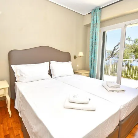 Helion Heated Pool Villa Kellia