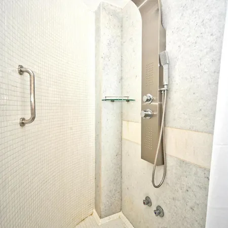 Helion Heated Pool Villa Kellia